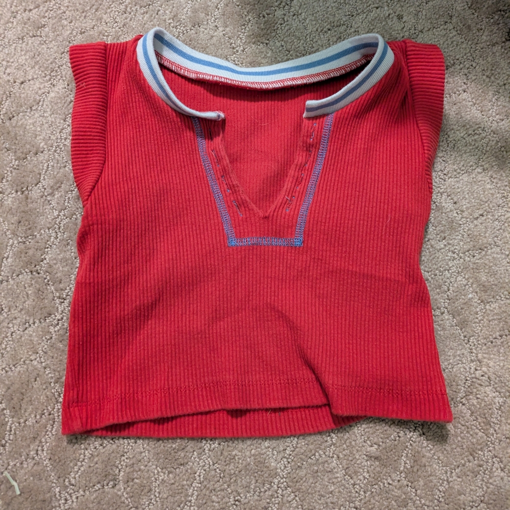 Red Sleeveless Crop Top